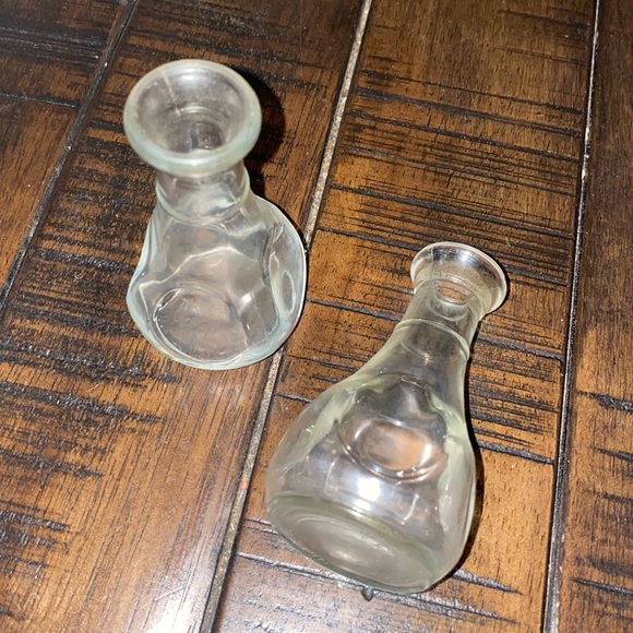 Small Glass Bottles Vintage Depression Era Glassware - Picture 1 of 4